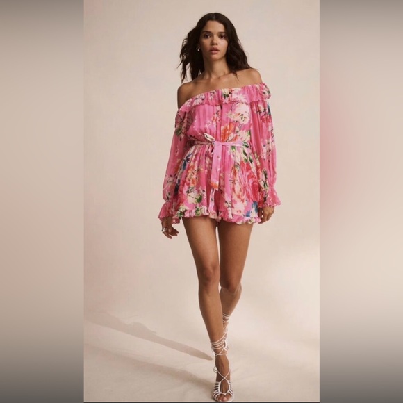 ⭐️Hemant + Nandita Romper in Carnation Pink in Small ⭐️ - Picture 7 of 7